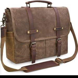 Newhey messager bag NWT